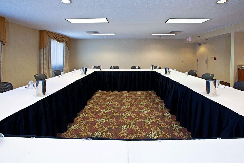 Quality Hotel Conference Center Cincinnati Blue Ash Fasilitas foto