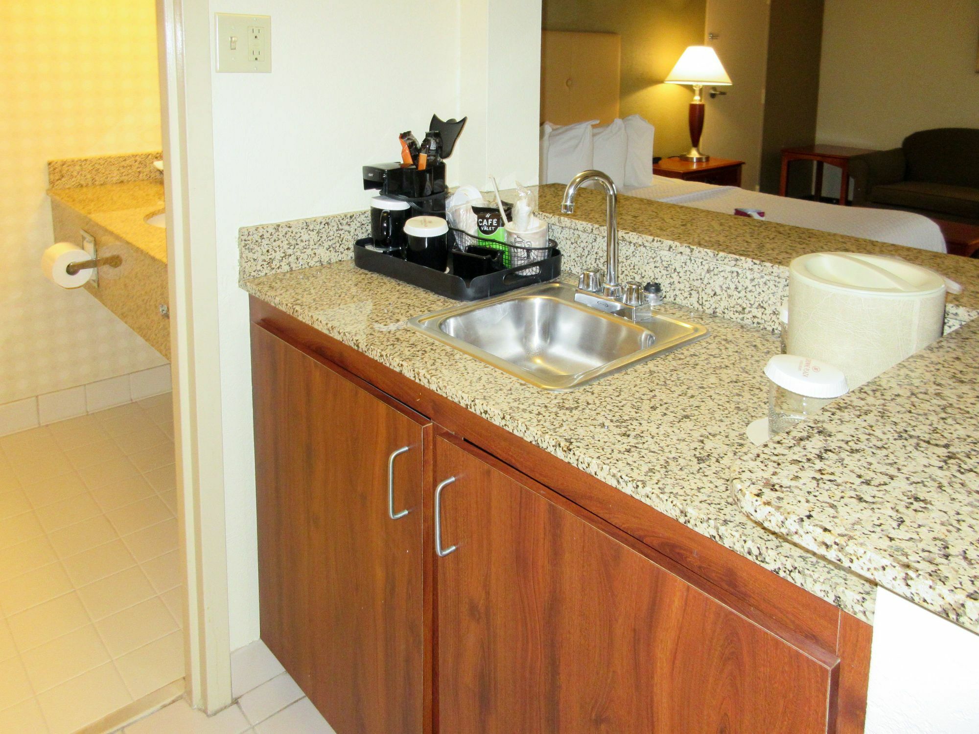 Quality Hotel Conference Center Cincinnati Blue Ash Bagian luar foto